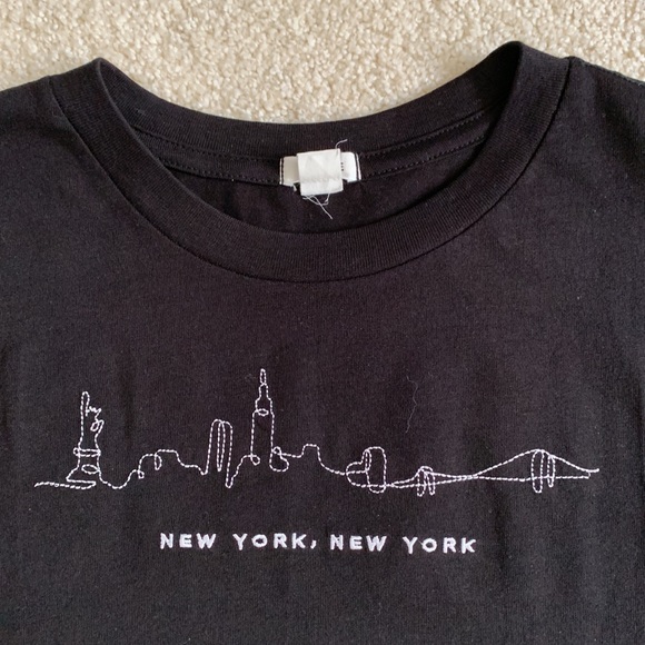 garage - cropped and embroidered tee - Picture 2 of 6